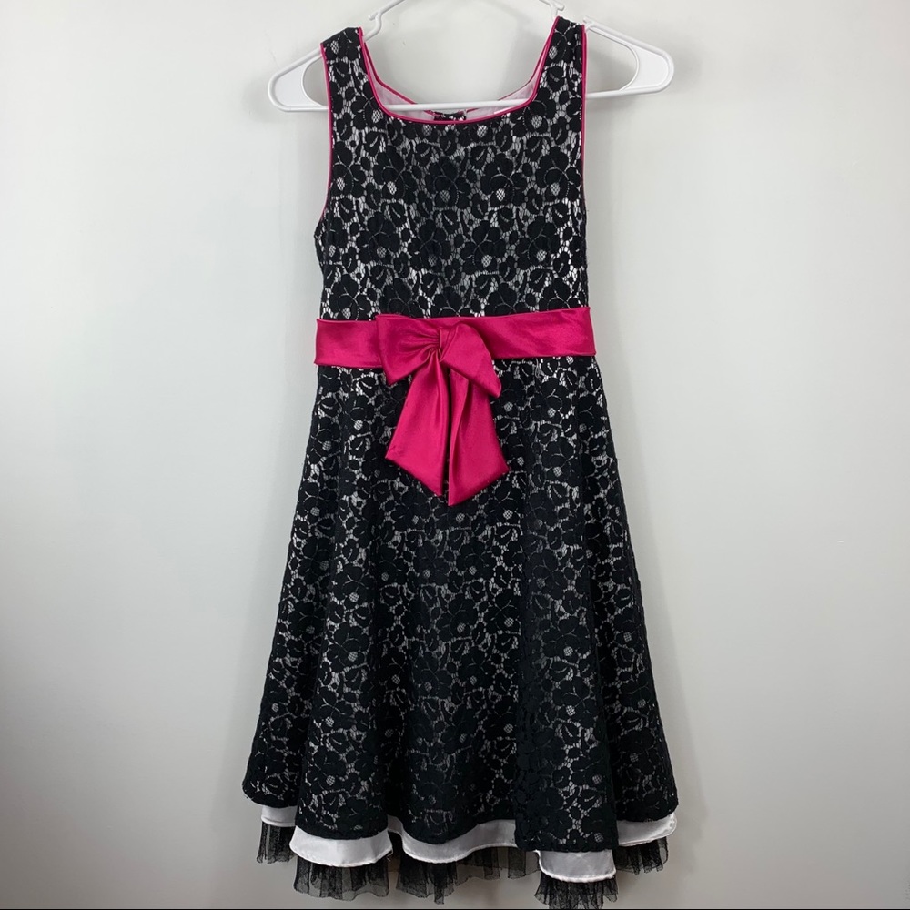 Emily West‎ Black & Pink Lace Fancy Dress